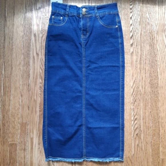 Long jean skirt - Picture 2 of 3